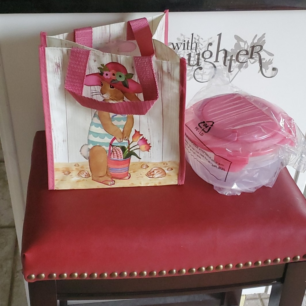 Lock and lock bowl with bag